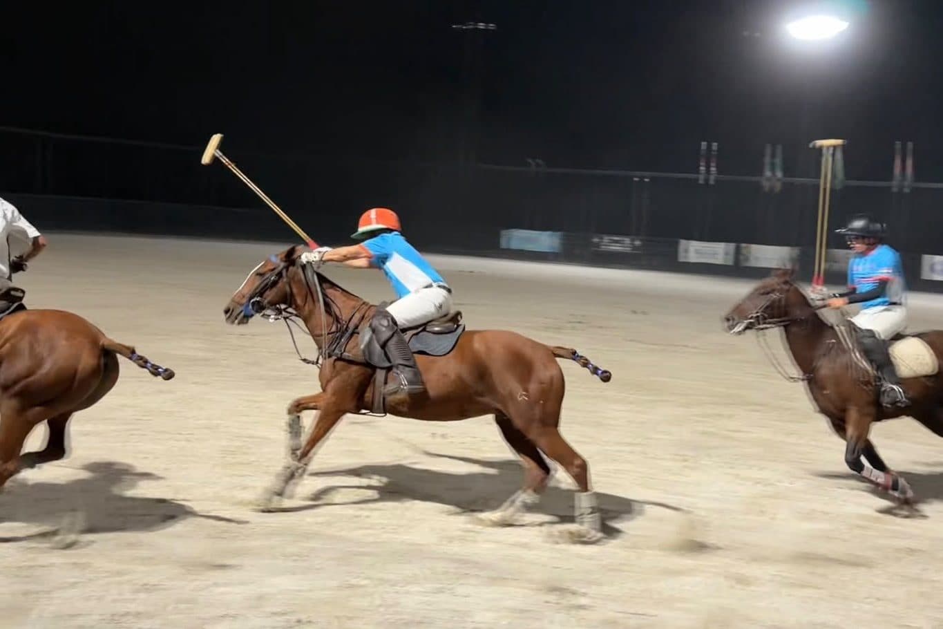 Chaitania Kumar rides off a Commonwealth player